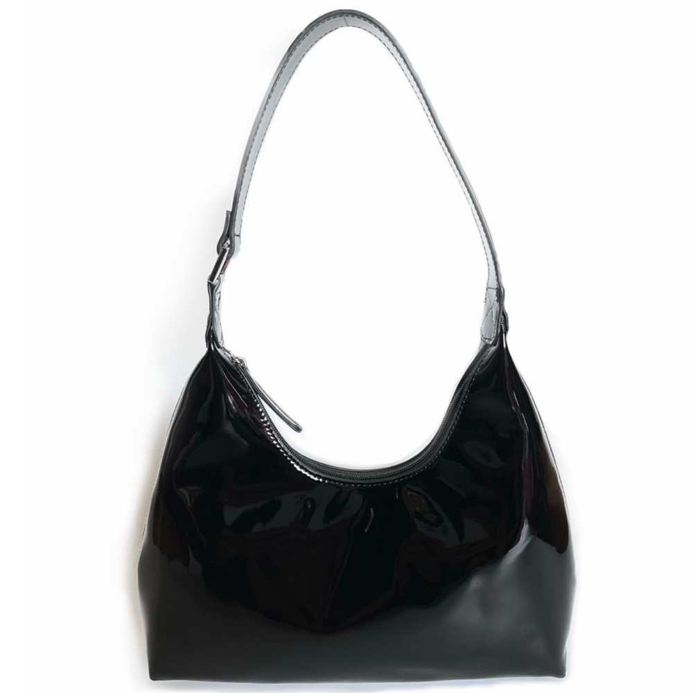 Black Diviosa Hand Bag